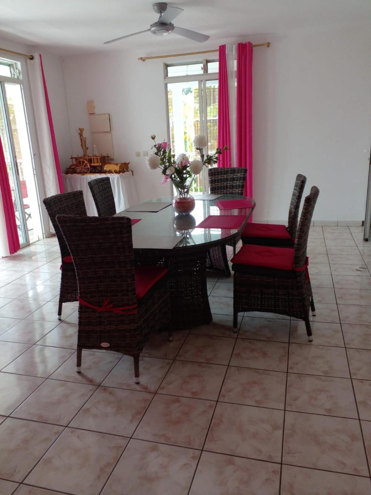 פטי-בור Villa Goyavier מראה חיצוני תמונה