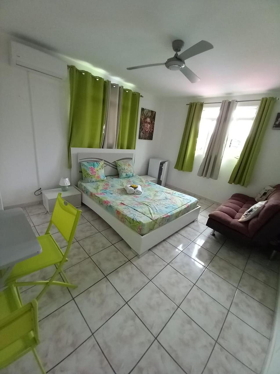פטי-בור Villa Goyavier מראה חיצוני תמונה